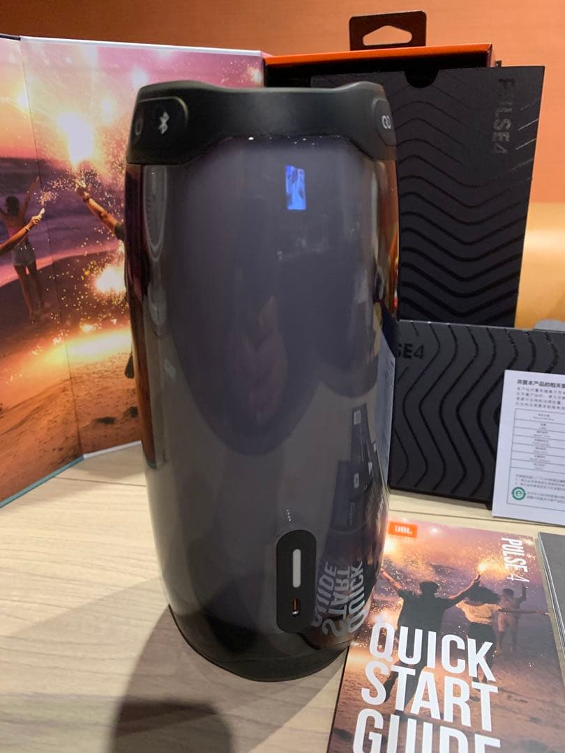 JBL PULSE 4 Bluetooth スピーカー