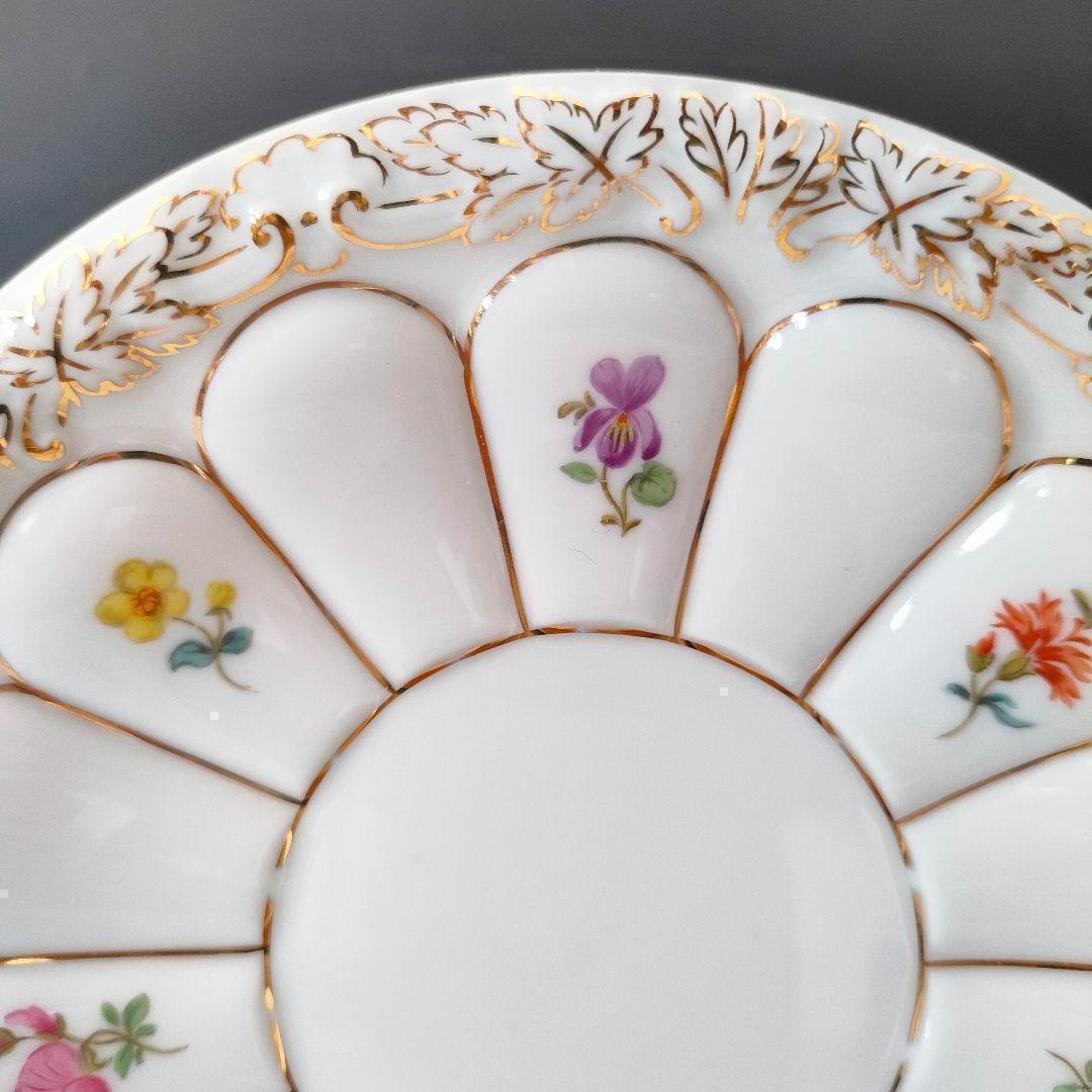 希少品★マイセン 宮廷の小花 Xフォーム トリオ 散らし小花 カップ&ソーサー