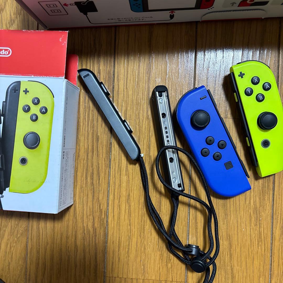 Switch 本体　別Joy-Con付き　ケース付き