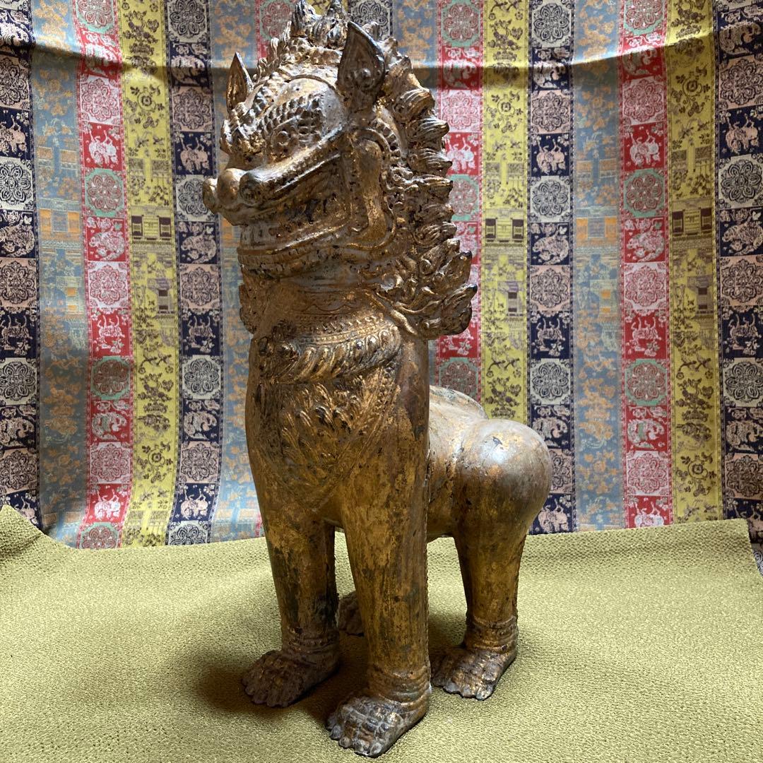 青銅獅子　金剥置物3ＫＧ￼　高27.5横11.5奥行14cm