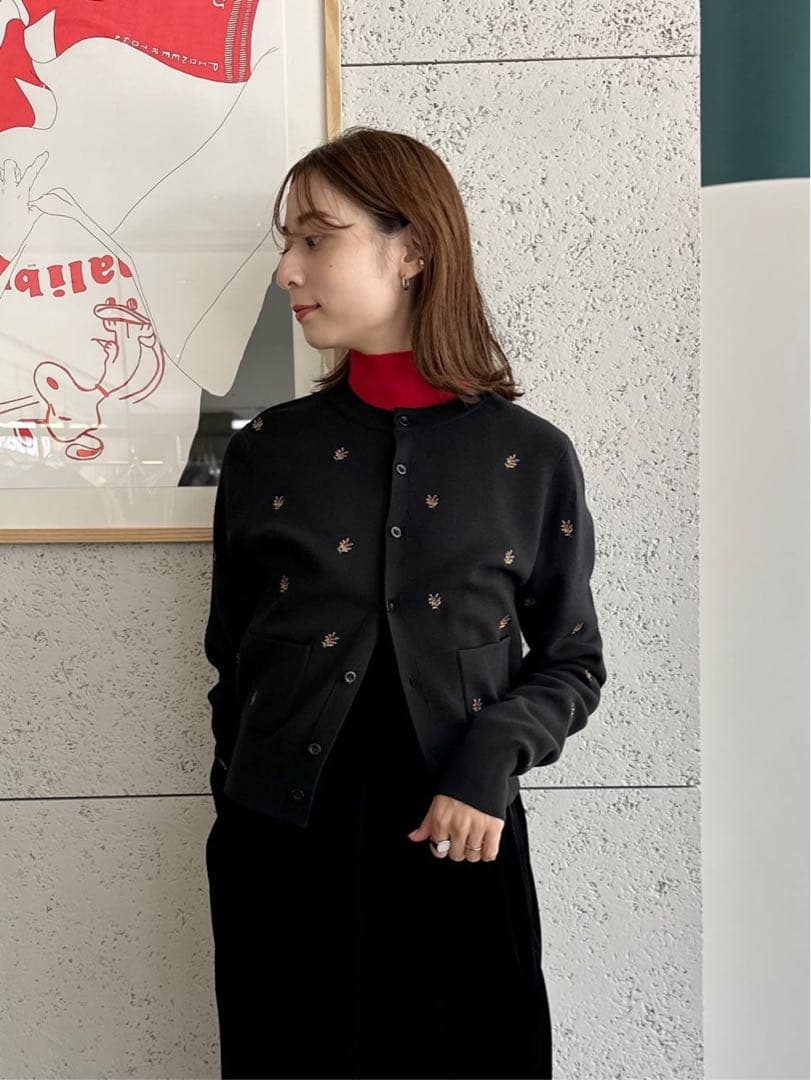 CABaN コットンカシミヤ フラワーエンブロイダリーカーディガン　ブラック系