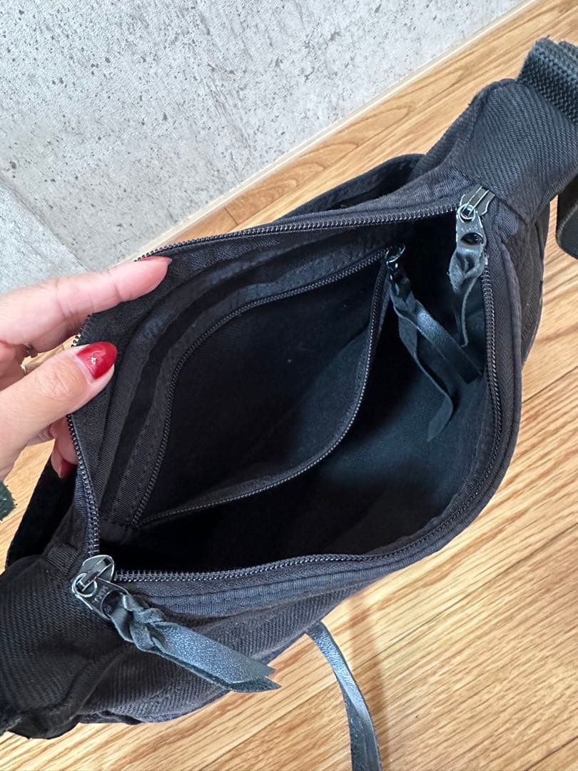 IRON HEART 黒鎧 ショルダーバッグ