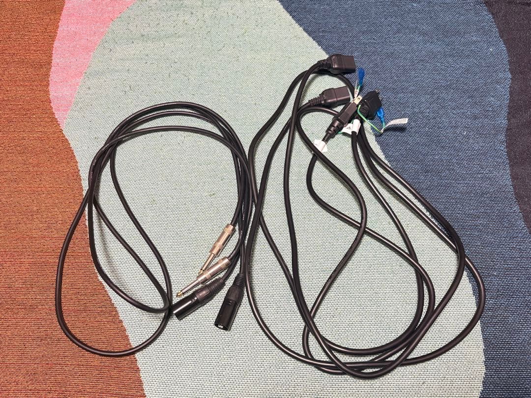 YAMAHA HS5 モニタースピーカー スタンド　ケーブルセット