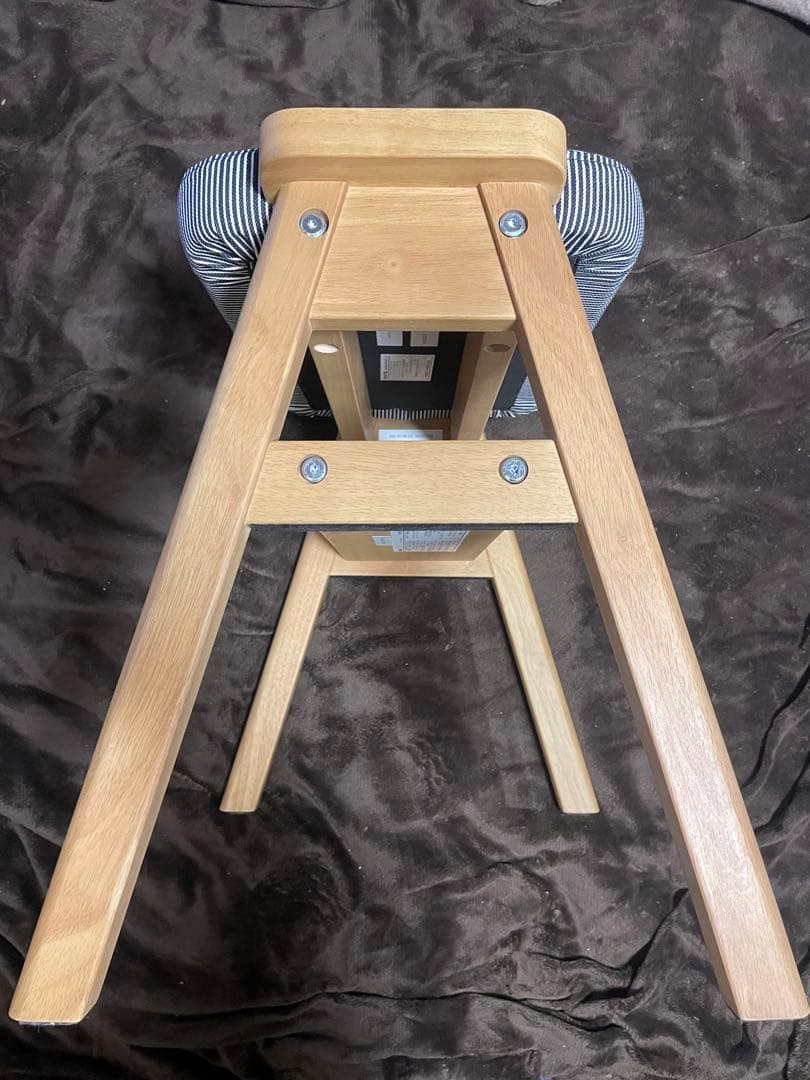 無印良品　残反を使ったスタッキングスツール　ヒッコリー