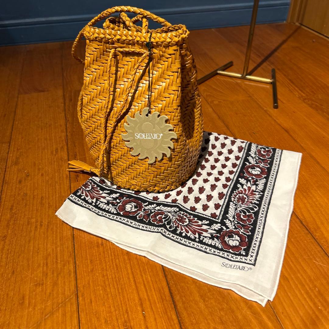 【美品】トゥモローランド　編み込みレザー　巾着バック　牛革　ショルダー　ドラゴン