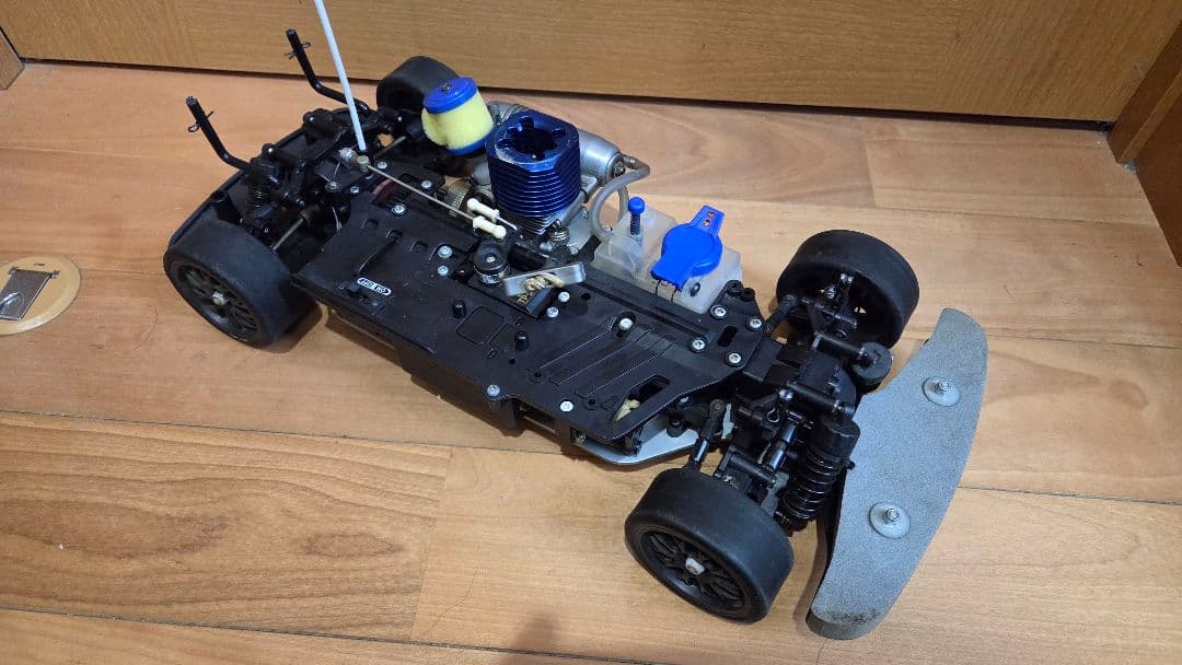 タミヤ TG10 エンジンカー 中古 エンジン 始動 メカ調整済み