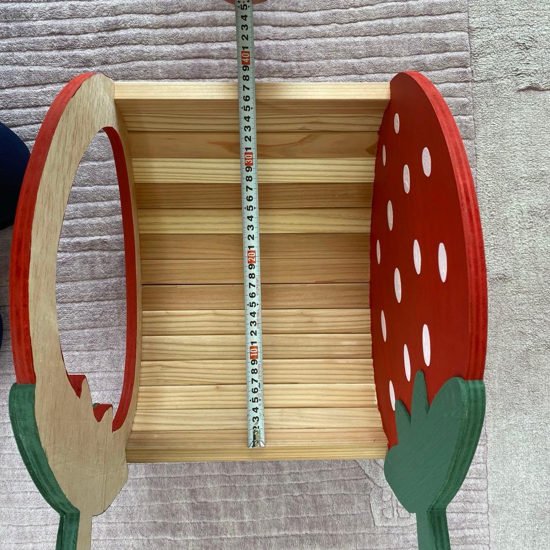 いちごのベッド