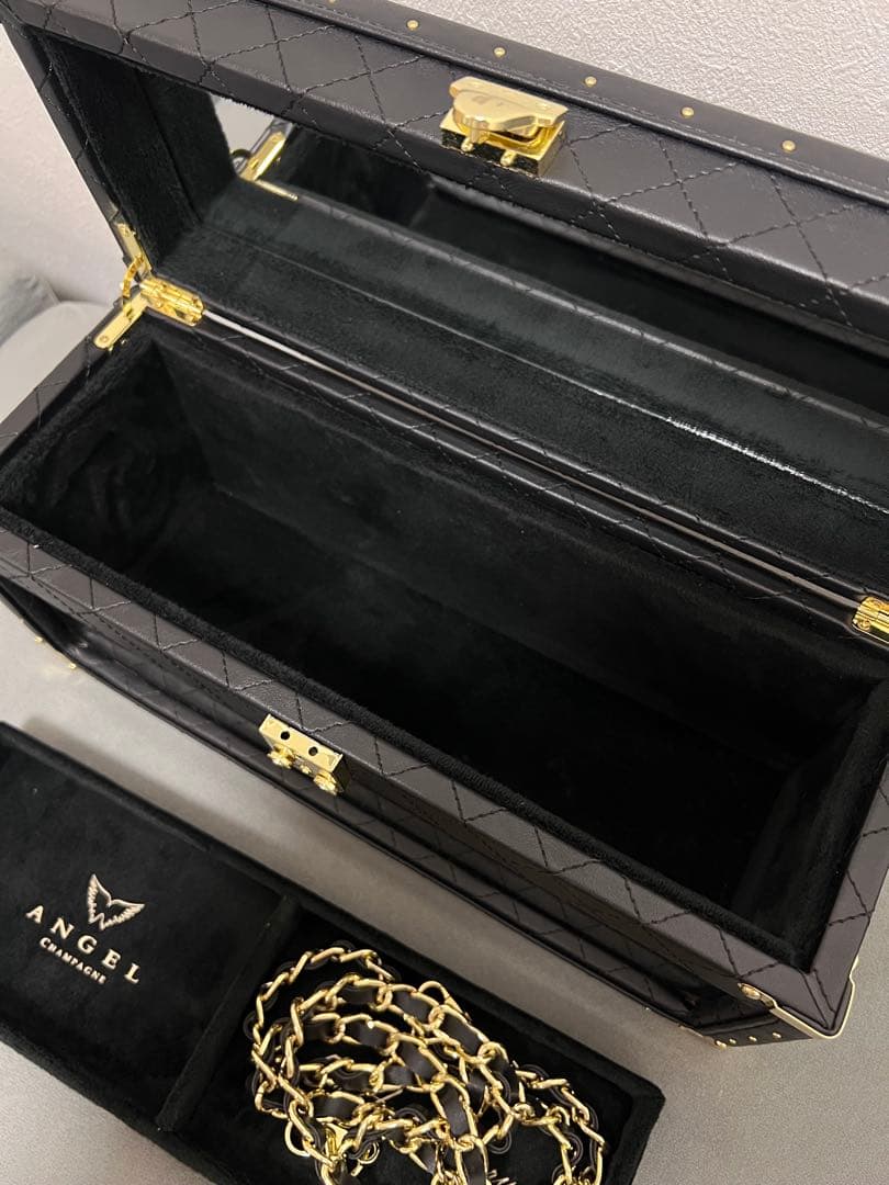 エンジェル シャンパン 5周年記念 5th anniversary ケース