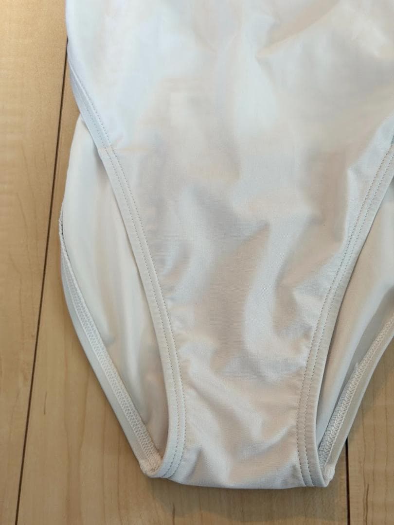 ル*イ様 asics アシックス ホワイト 競泳水着 Oサイズ ハイドロCD A