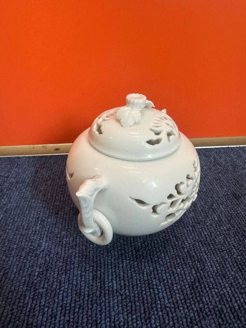 1973 杉原一壷 白磁 透かし  三足　香炉