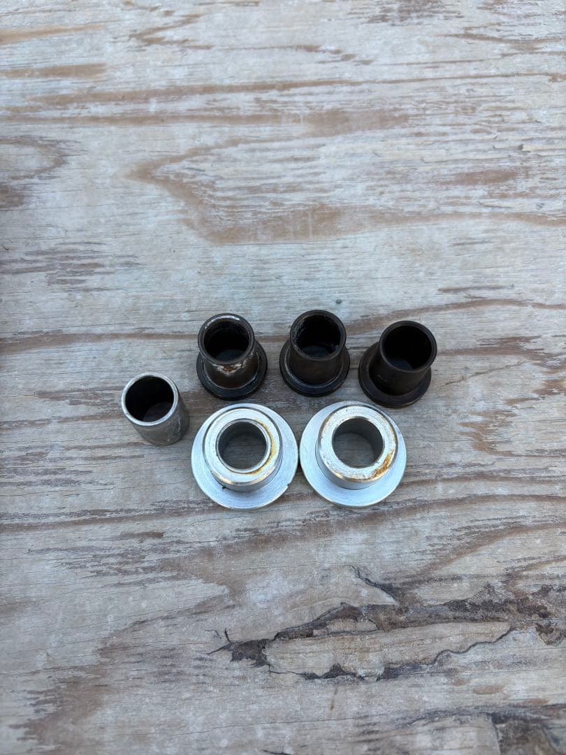 Shum 送料込み❗️スポーツスター用 10.5インチ サスペンション