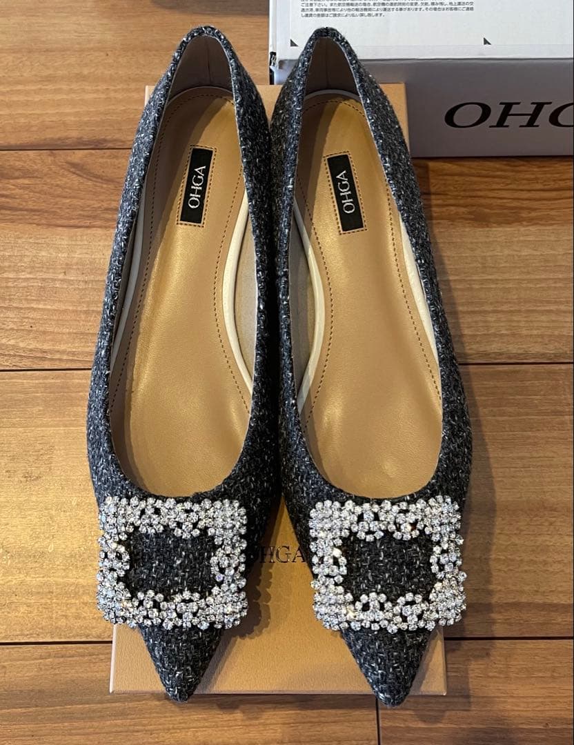 OHGA ビジュー付きフラットシューズ グレー