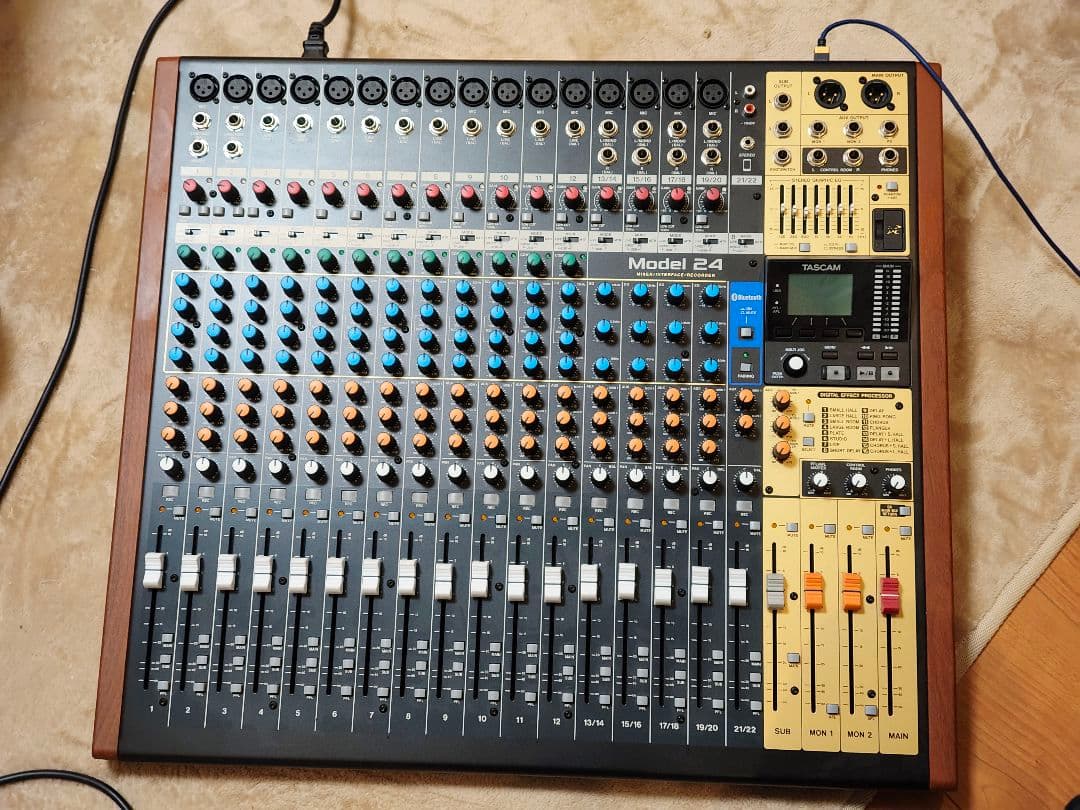 tascam model 24　エレコムオーディオ用 usbケーブル