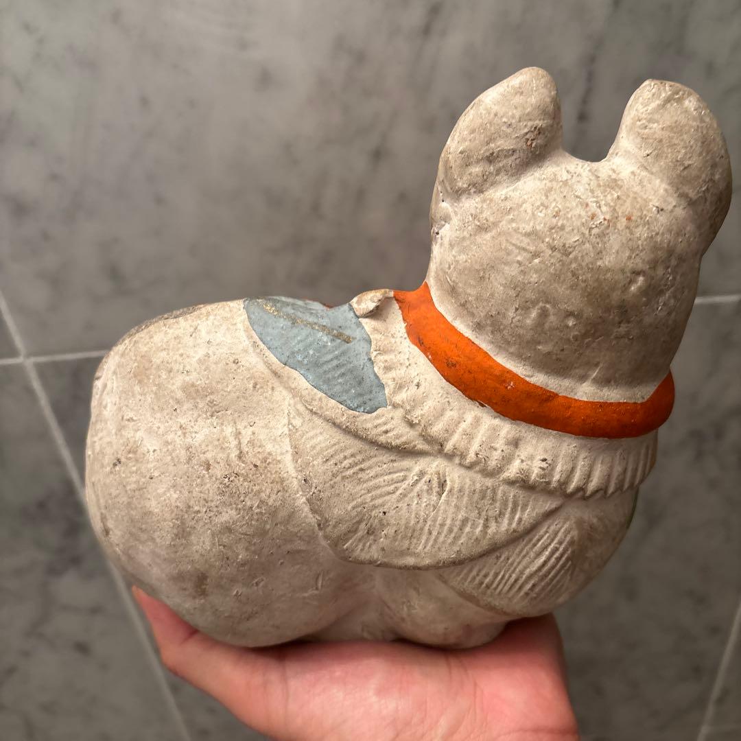 アンティーク　京都伏見人形　郷土玩具 手描きの瞳や前掛け前掛けが美しく芸術的な猫