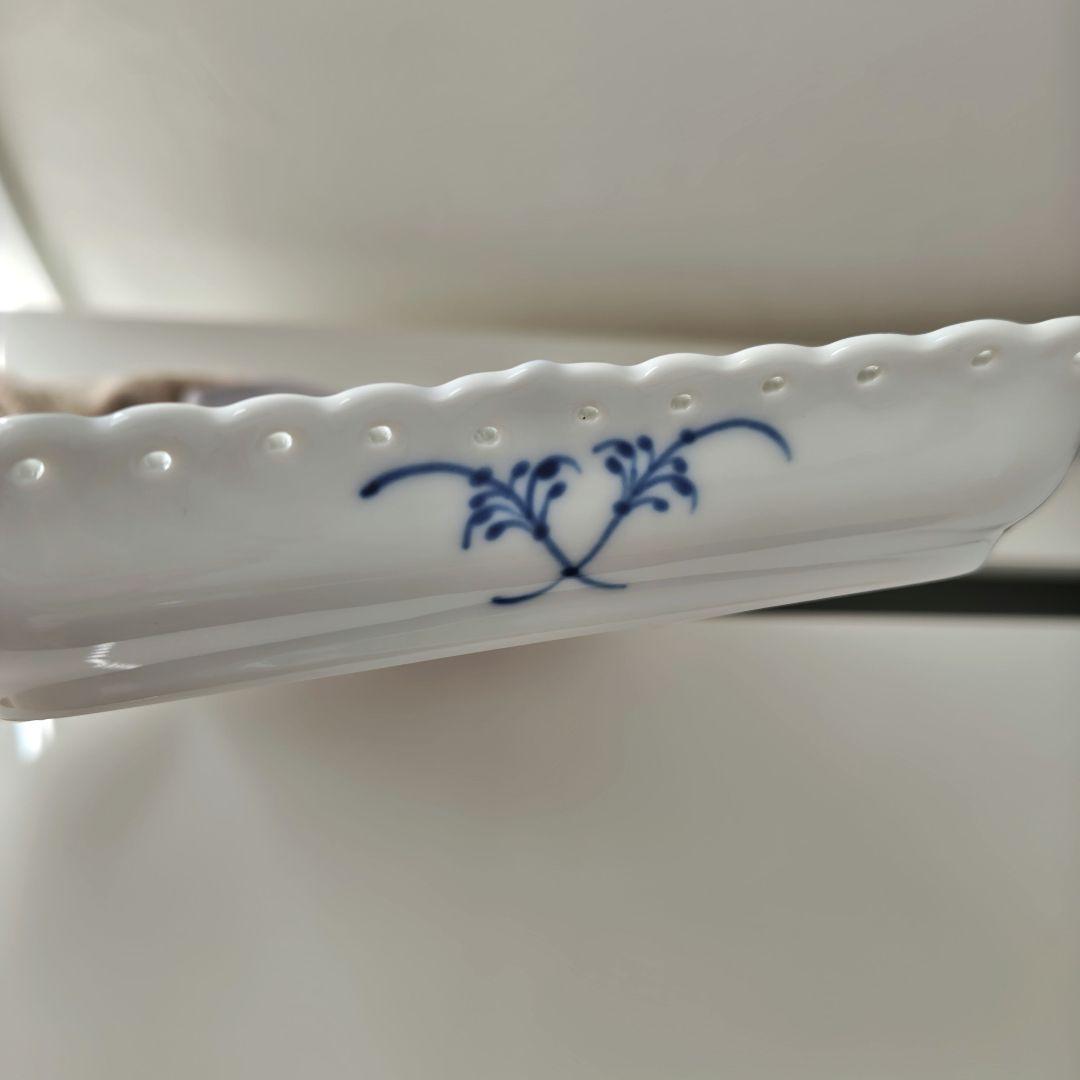 ロイヤルコペンハーゲン　ブルーフルーテッド　フルレース　スクエア皿