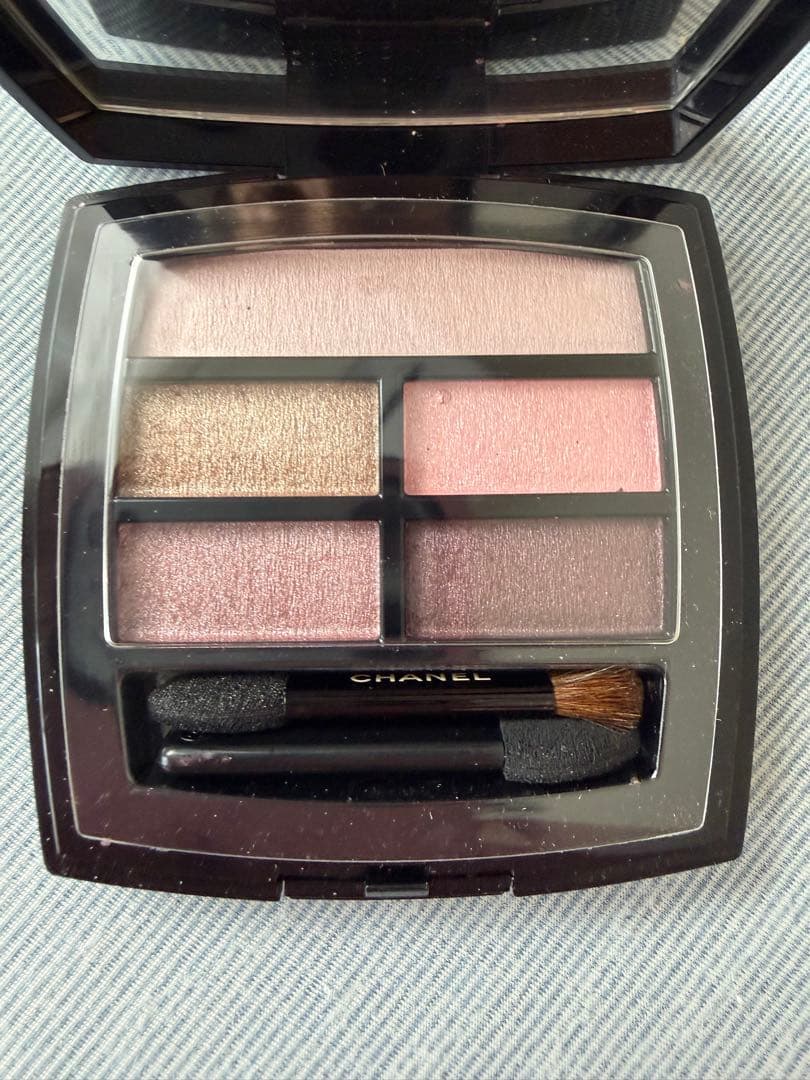 廃盤品　シャネル　レ　ベージュ　パレット　ルガール　ライト　新品未使用品