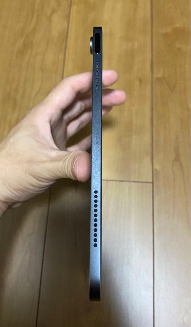 iPad Air第５世代６４GB １Mチップ　Wi-Fiモデル