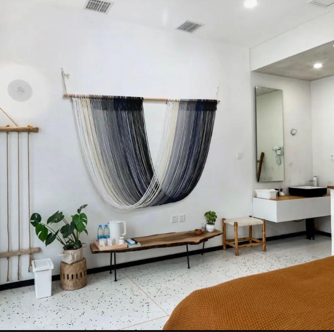 大型マクラメ？シンプル壁飾り。北欧インテリア