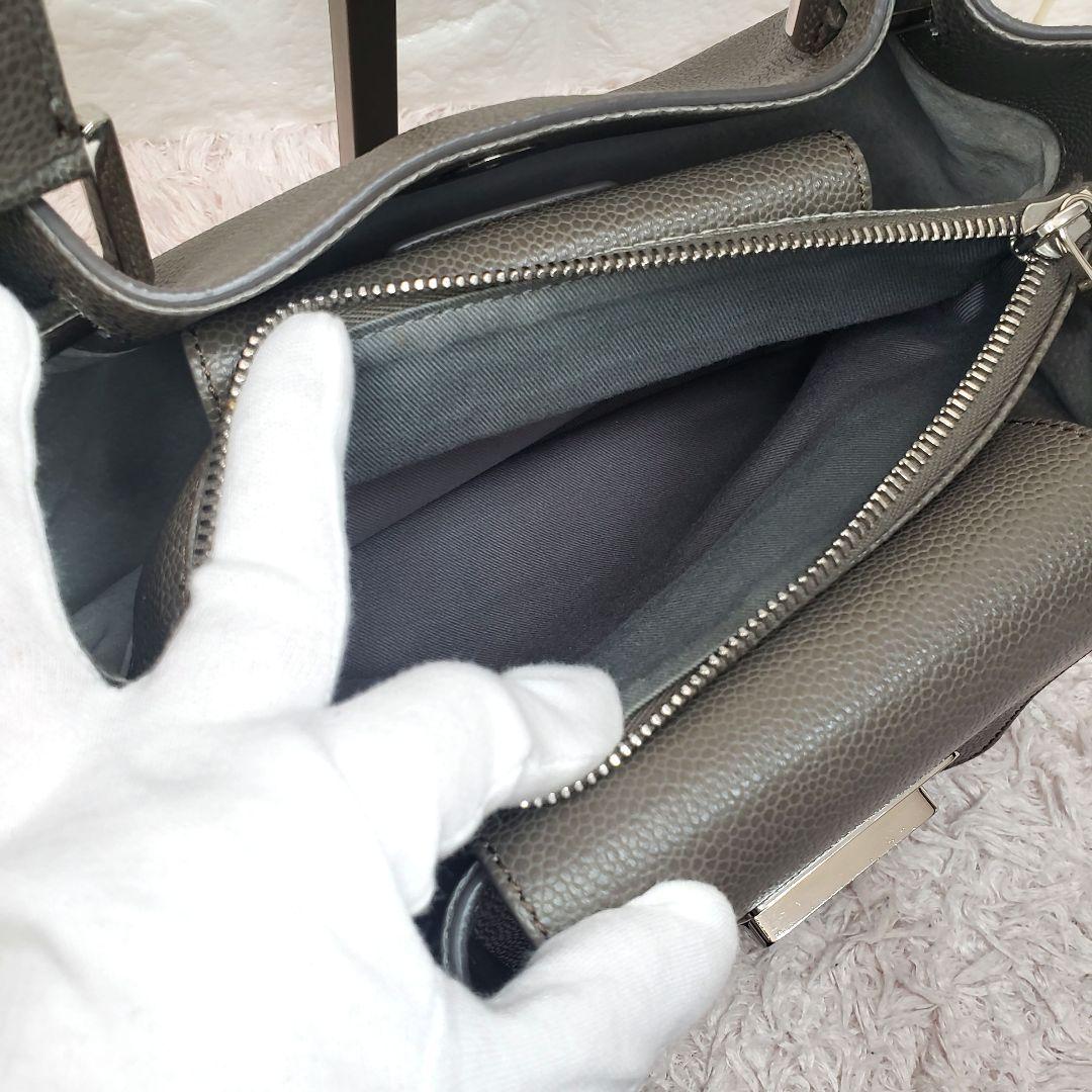 HIROFU ヒロフ ターンロック ハンドバッグ グレー レザー 美品