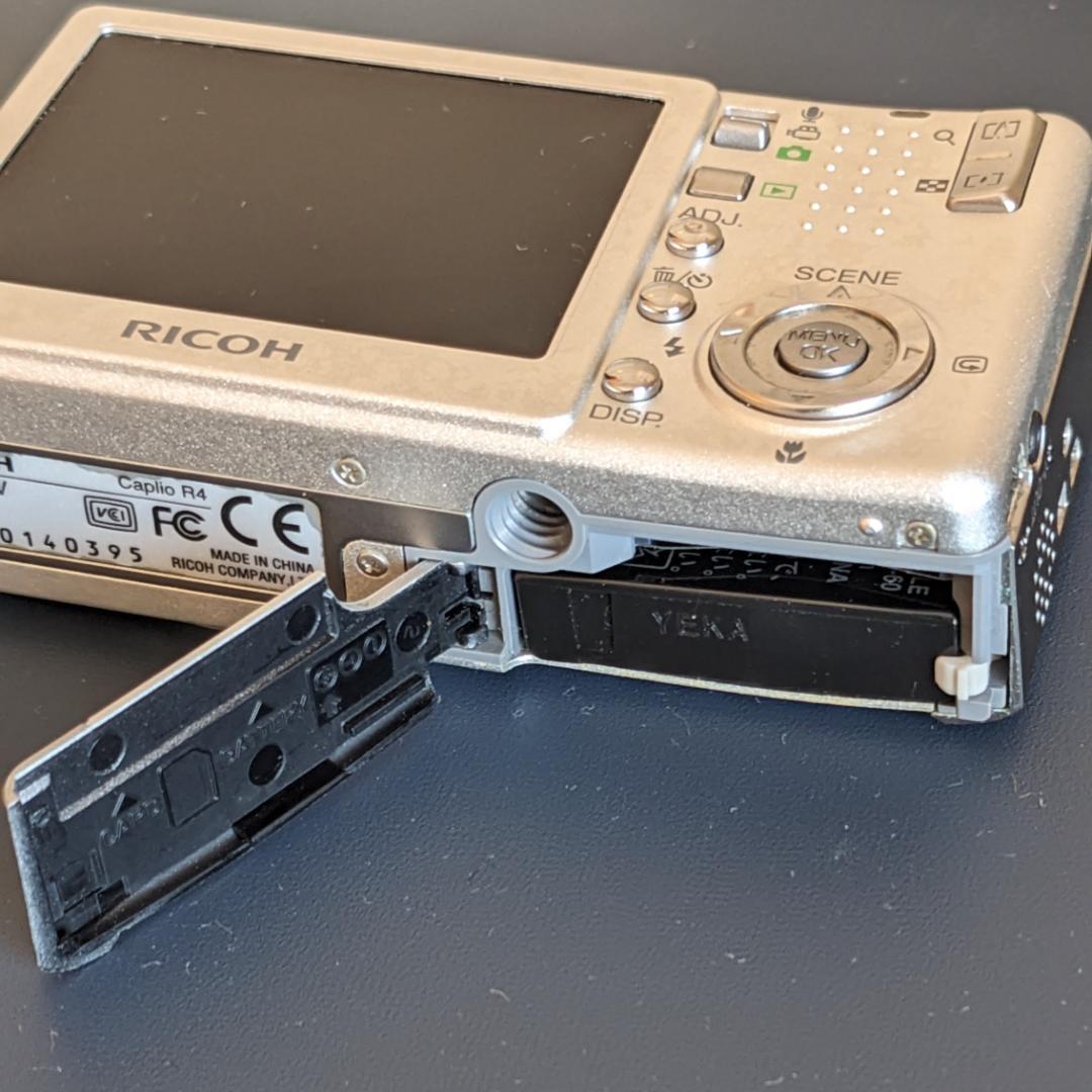 Ricoh Caplio R4 デジタルカメラ