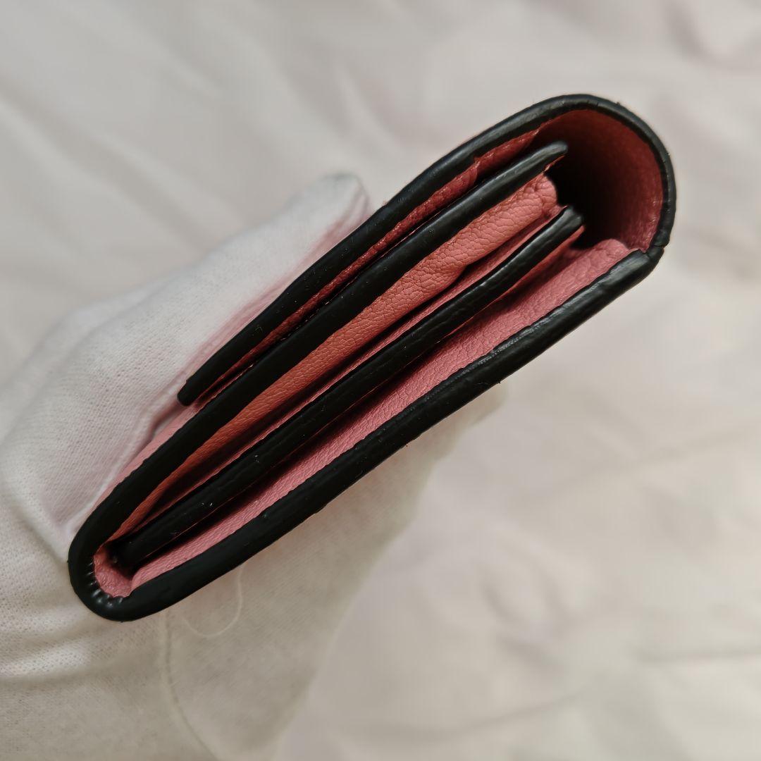 美品　ミュウミュウ　長財布　マドラス シティカーフ ウォレット　ピンク