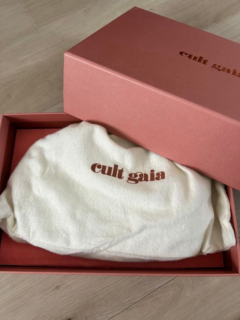 cult gaia パール装飾 クラッチバッグ