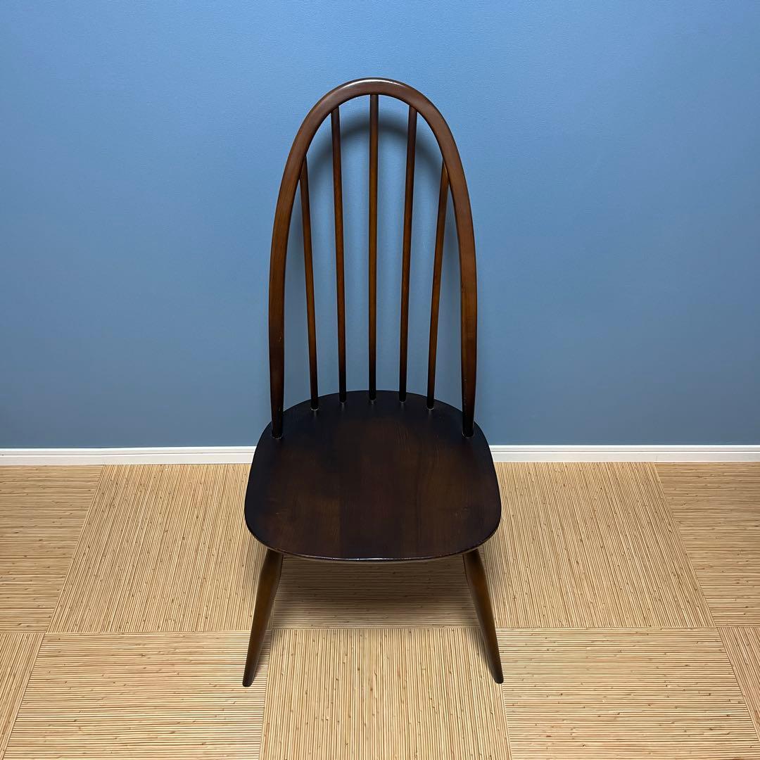 アーコール　チェア　ブラウン