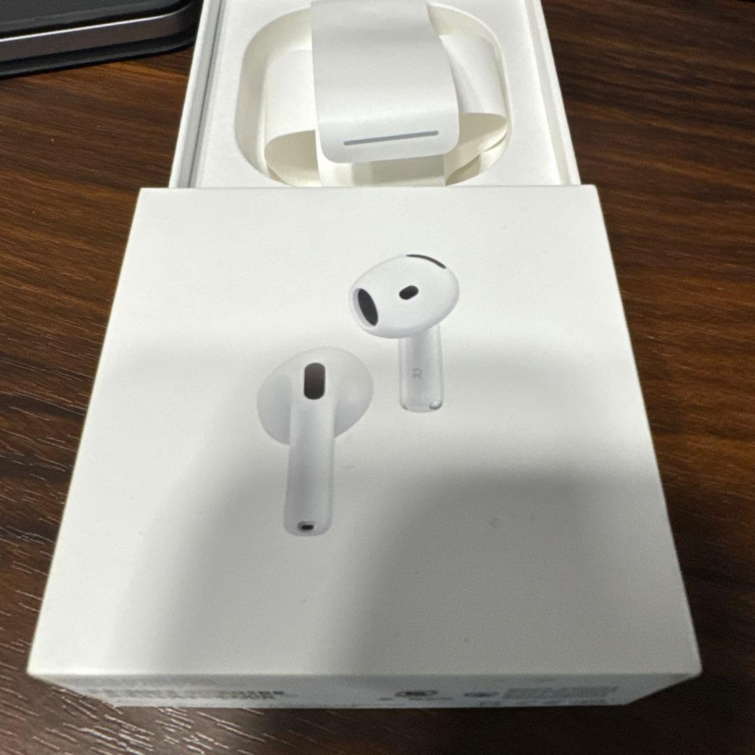 Airpods4 ノイズキャンセンリング搭載モデル