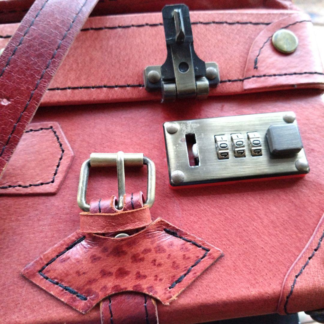 ビンテージトランク　スーツケース　アンティークバッグ　実用品