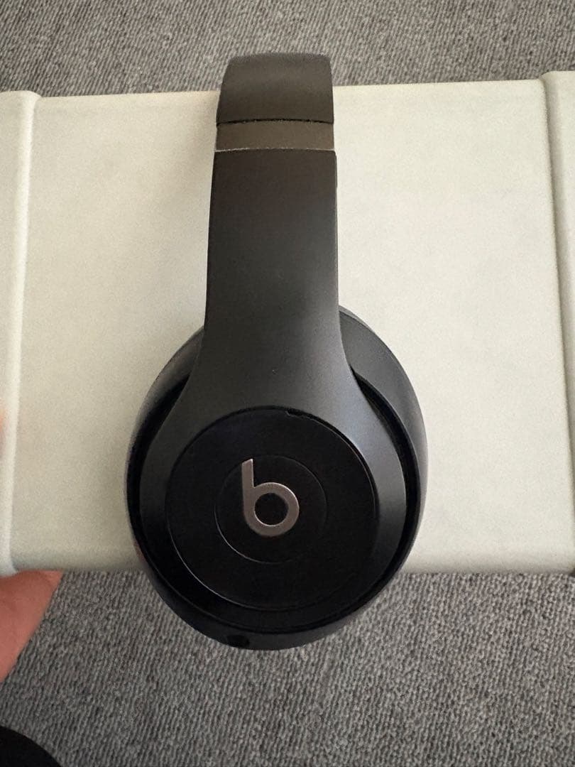 beats Studio pro ブラック