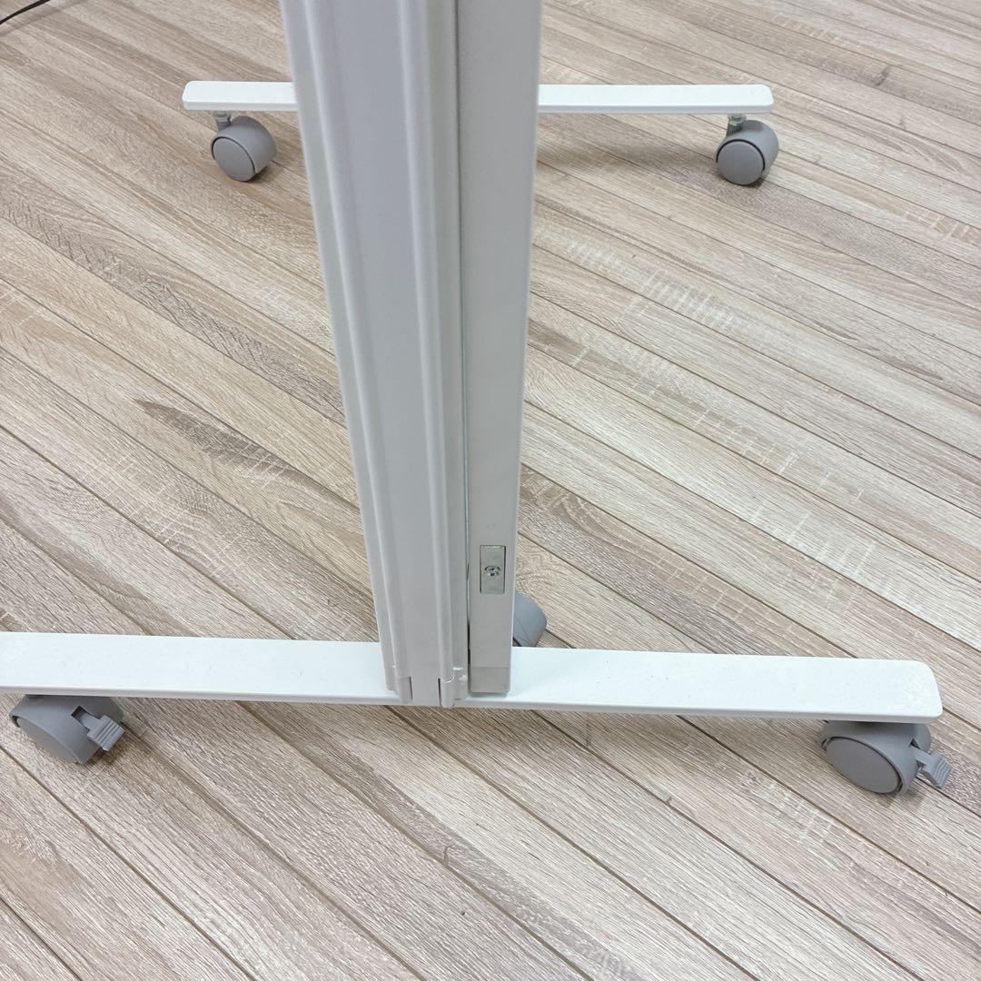 大阪府 神戸市 配達料無料！◇三連パーテーション◇間仕切り◇三つ折り◇キャスター