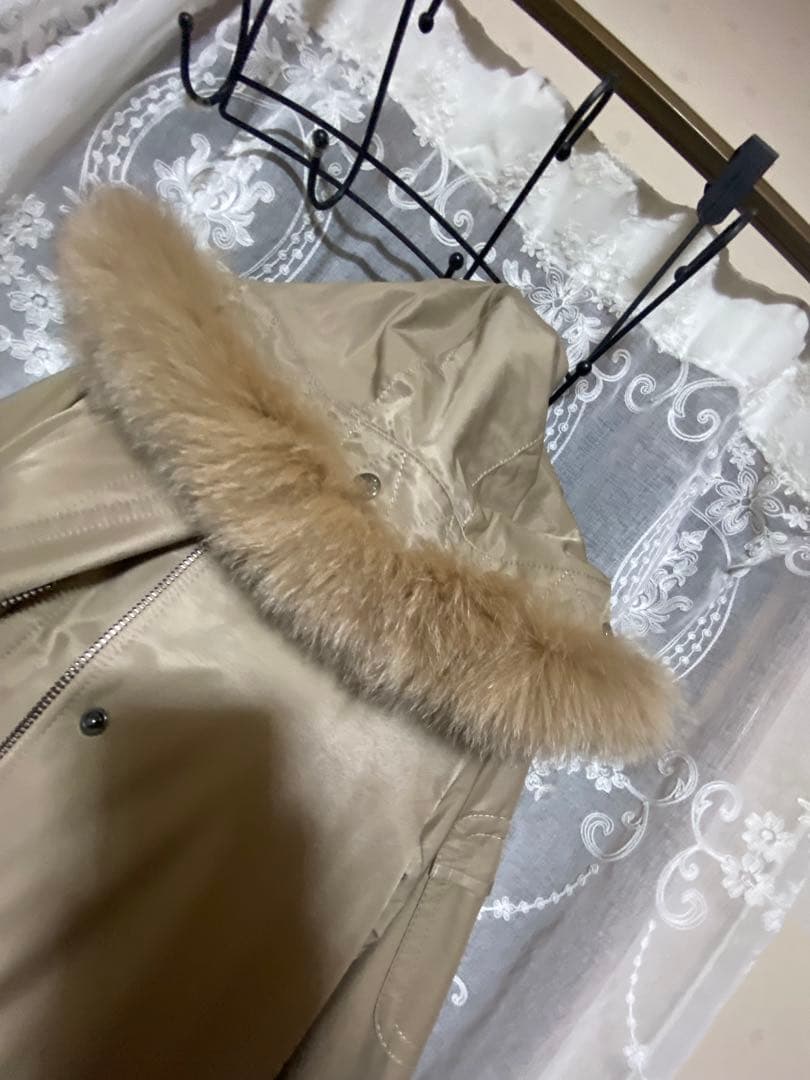 sweet 　　　新品　バーバリーロンドン　　ライナーファー付き