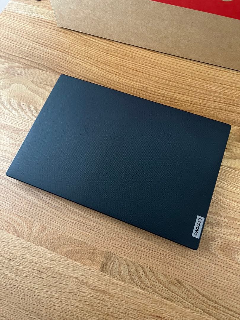 Lenovo v14 gen4 ノートPC ブラック