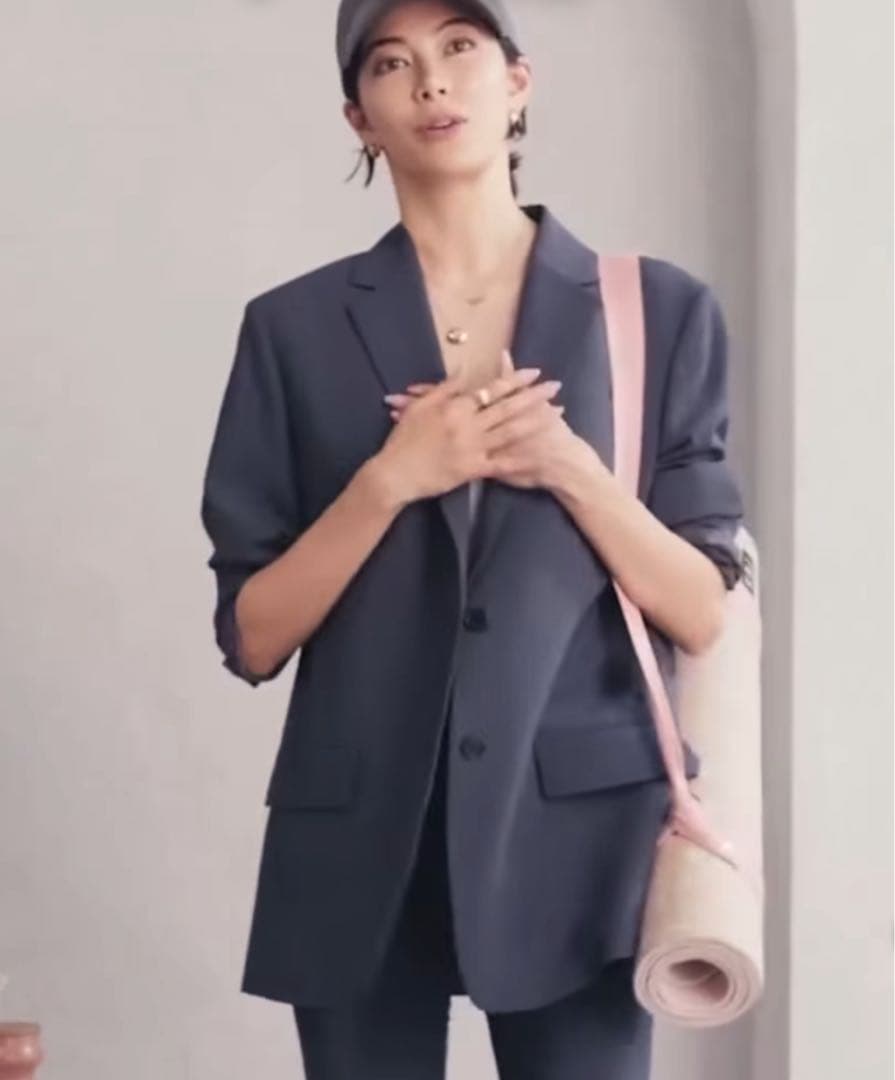 森星さん着用 Theory グレー オーバーサイズ テーラードジャケット P/S