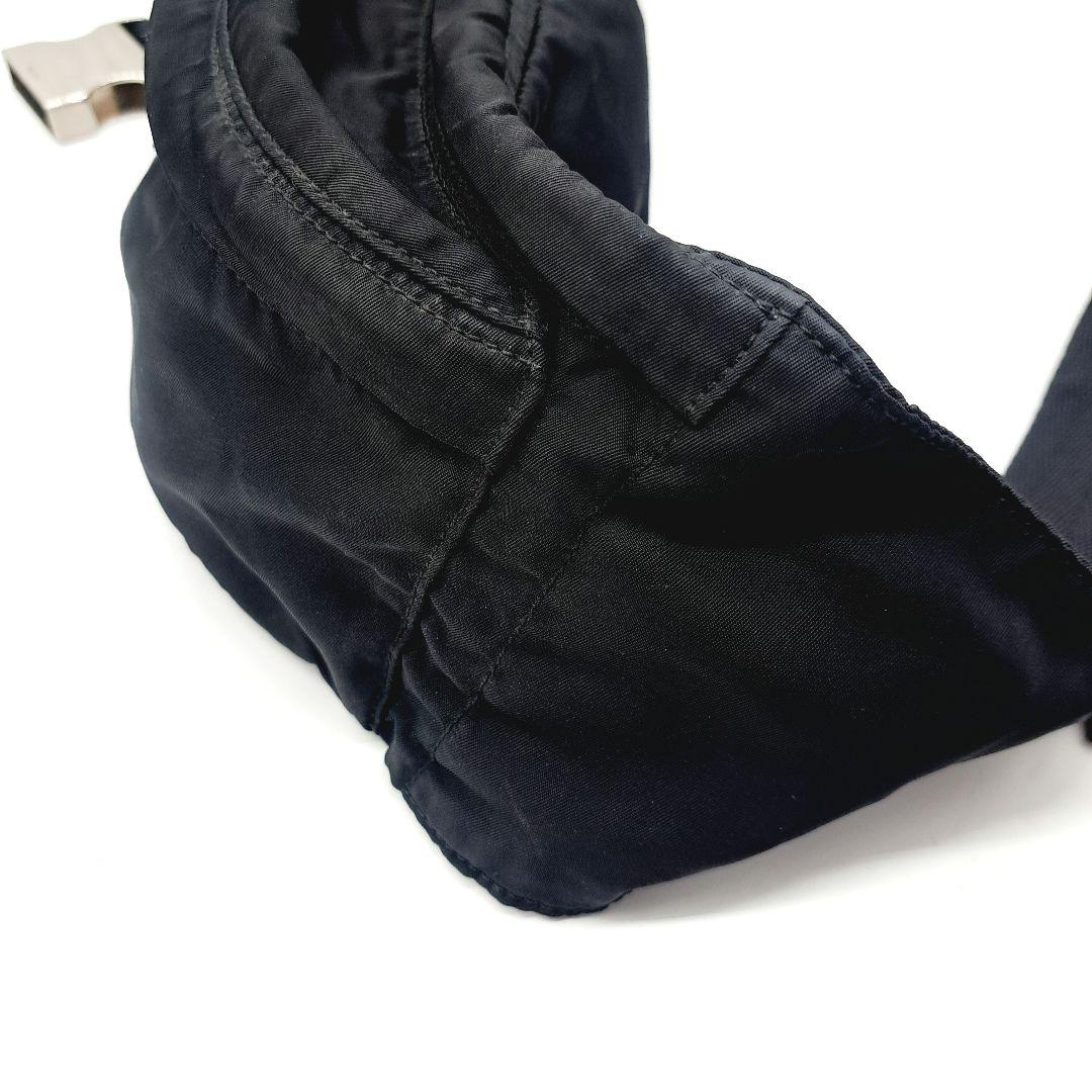 PRADA ウエストポーチ　ボディバッグ 　三角ロゴプレート　ナイロン　ブラック