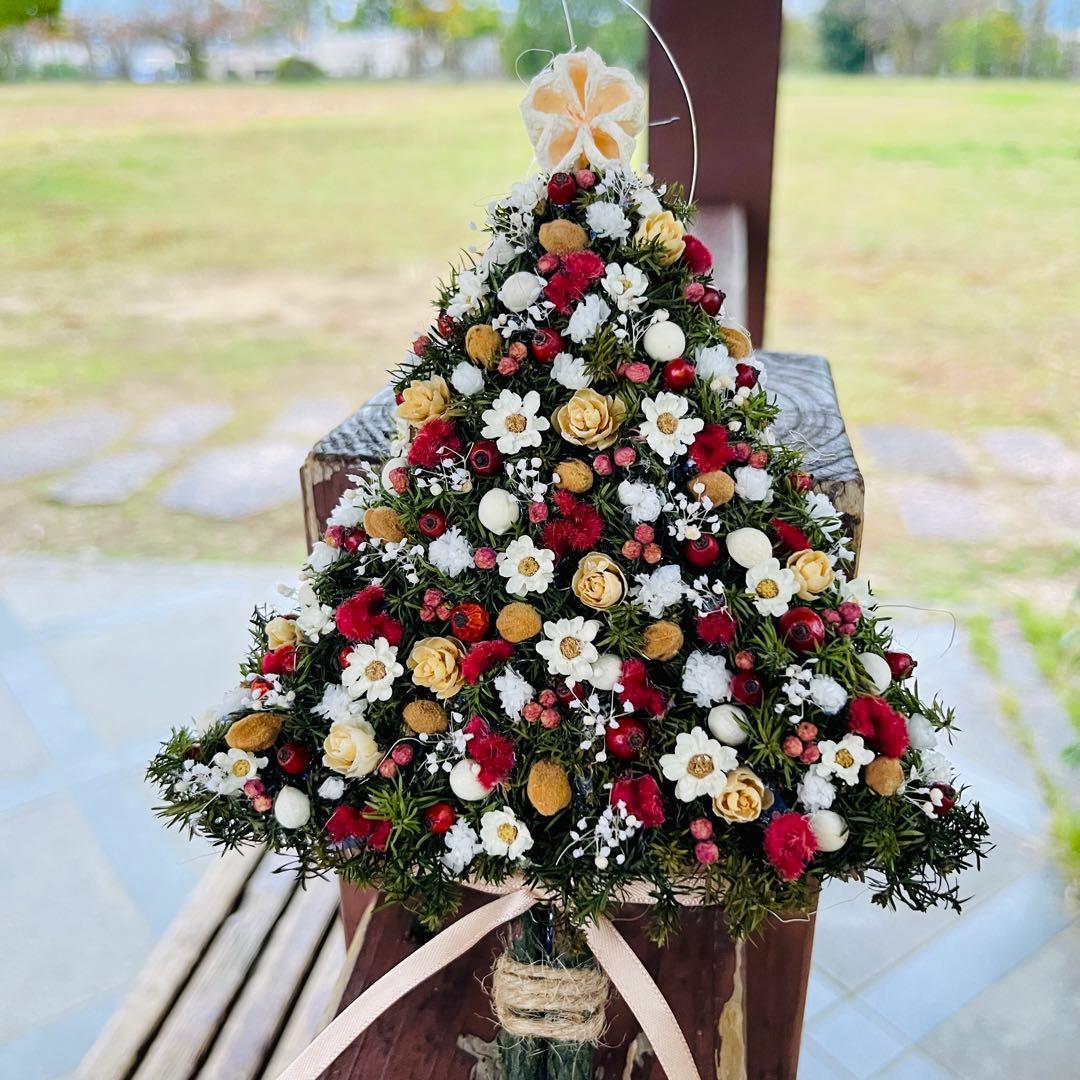 壁に飾るクリスマスツリーガーランド　ウォールツリー　スワッグ　クリスマスリース