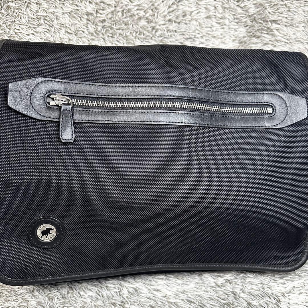 ハンティングワールド　メッセンジャーバッグ　レザー　キャンバス　黒　ショルダー