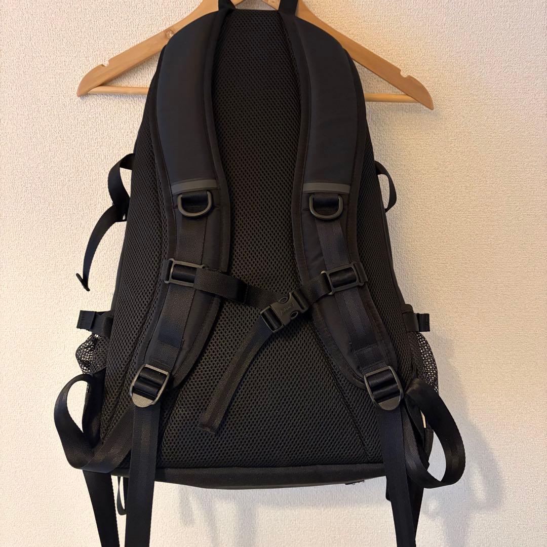 BEAUTY&YOUTH Coleman ブラック リュック