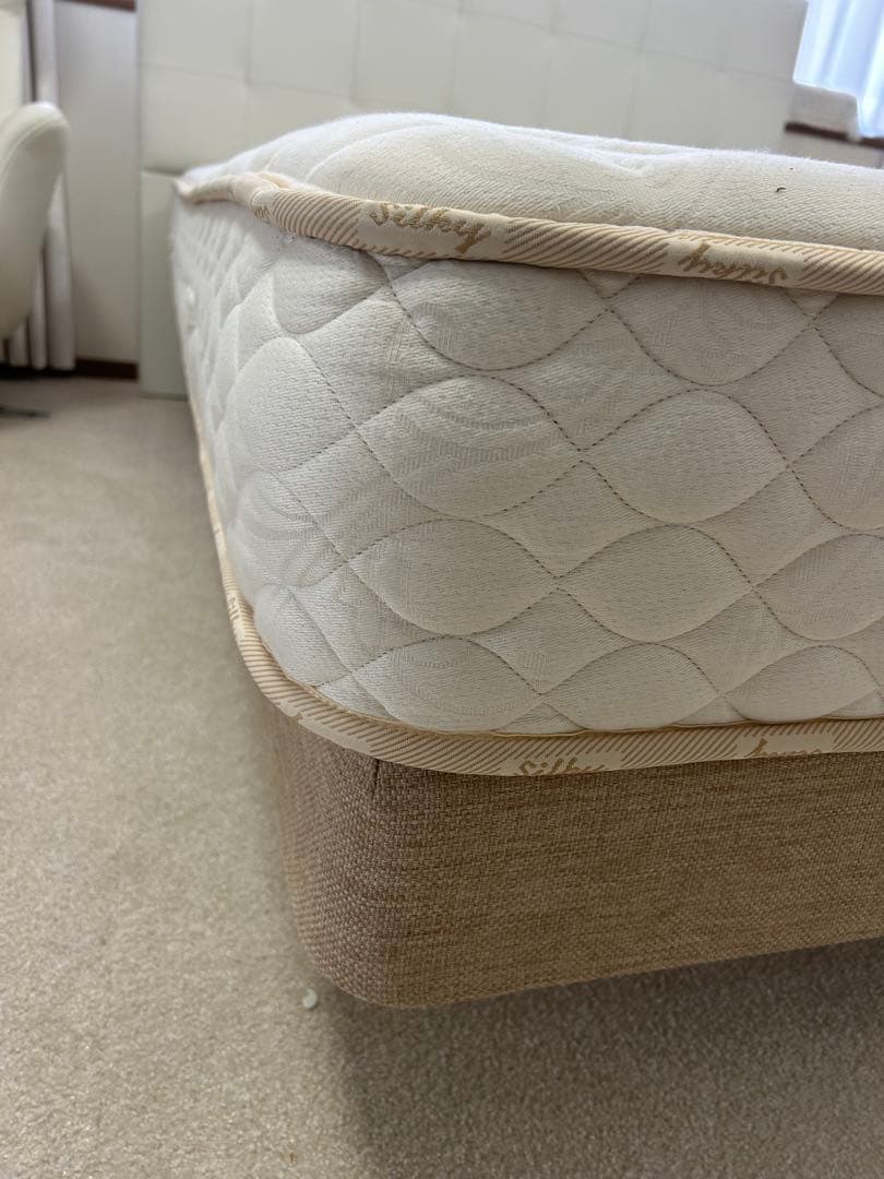 Simmons 日本ベッド セミダブルマットレスSilky Pocket