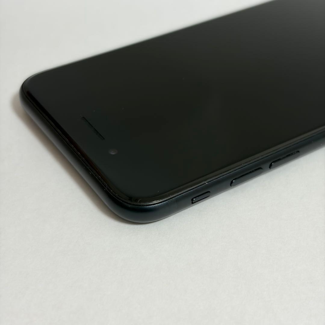 iPhone SE3 64GB ミッドナイト SIMフリー バッテリー84%