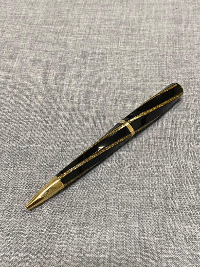 ビスコンティ　VISCONTI　ディヴィーナ　ボールペン
