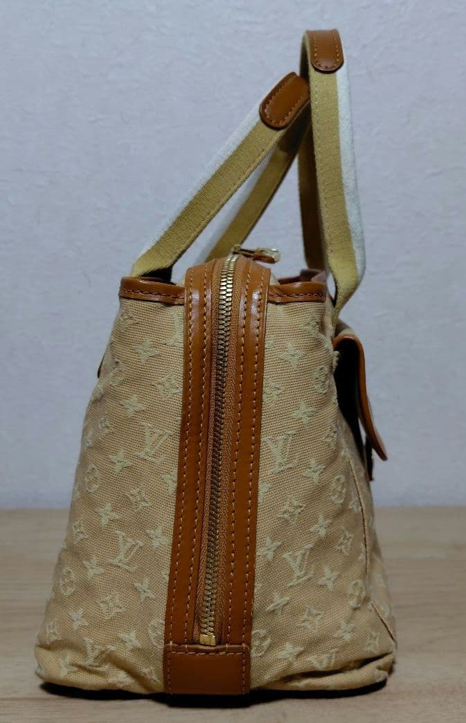Louis Vuitton ベージュ ハンドバッグ　ルイ・ヴィトン