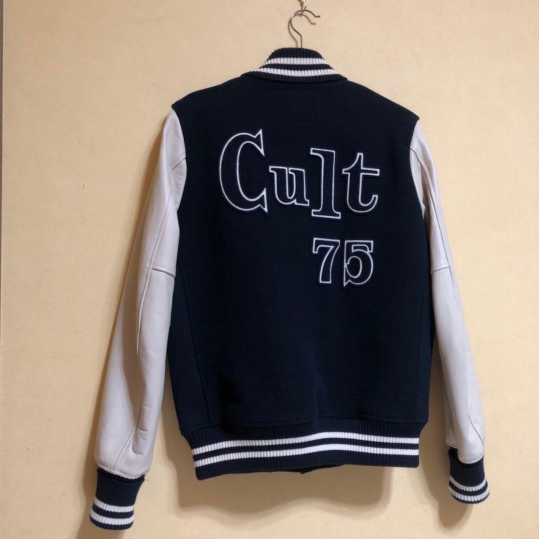 ヒステリックグラマーネイビー ホワイト スタジャン Cult 75