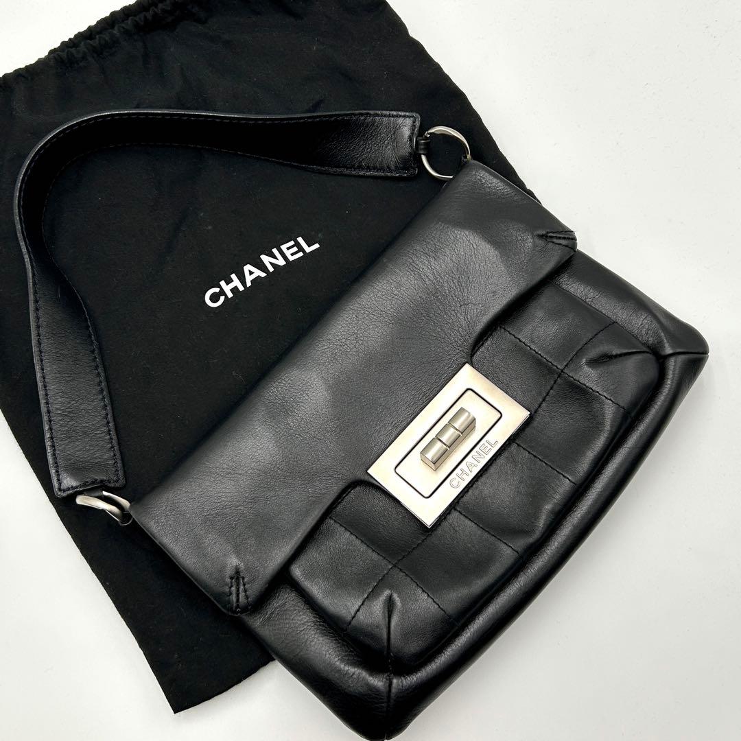 極美品 CHANEL チョコバー 2.55 ショルダーバッグ シルバー金具
