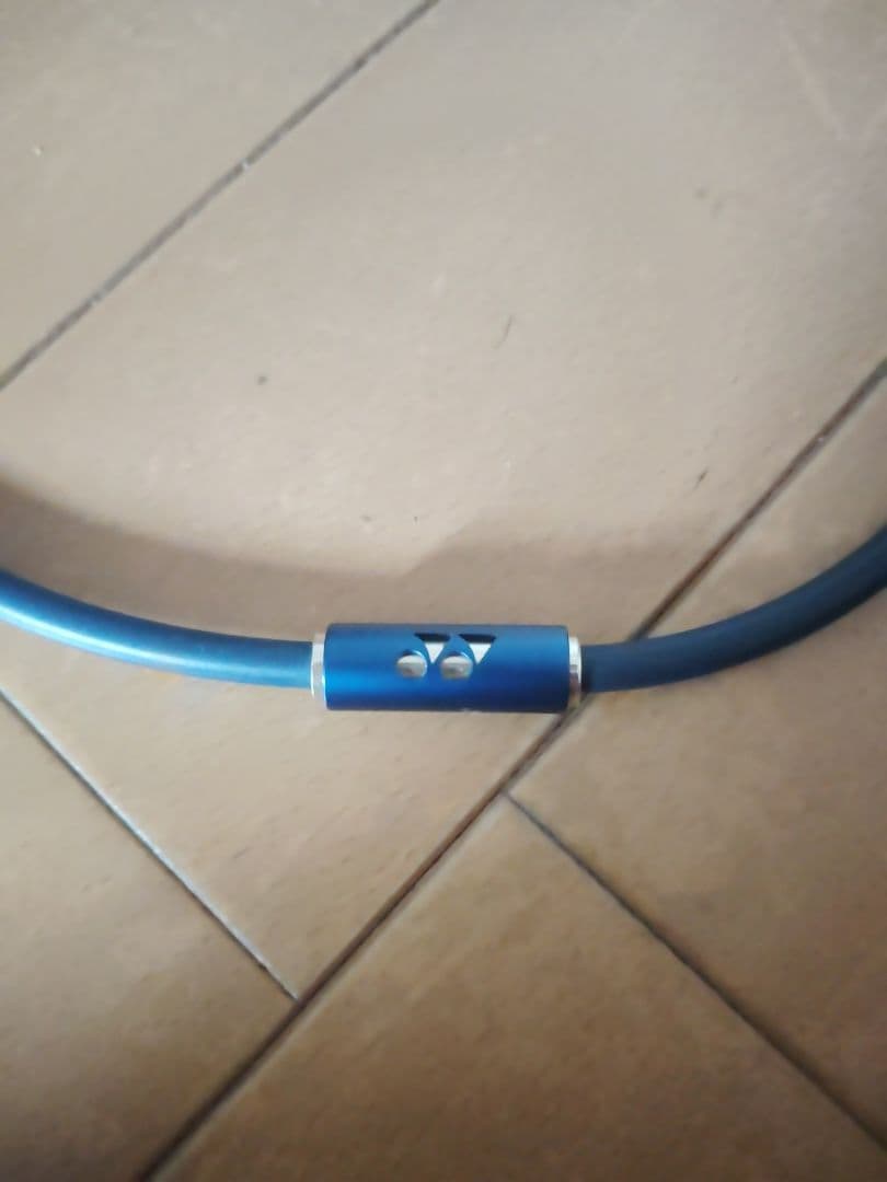 YONEX　パワーネックレス　Lサイズ