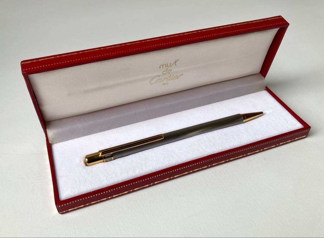 カルティエ　マストドゥ　ストライプ　ブラッシュド　メタル　ゴールド　ボールペン