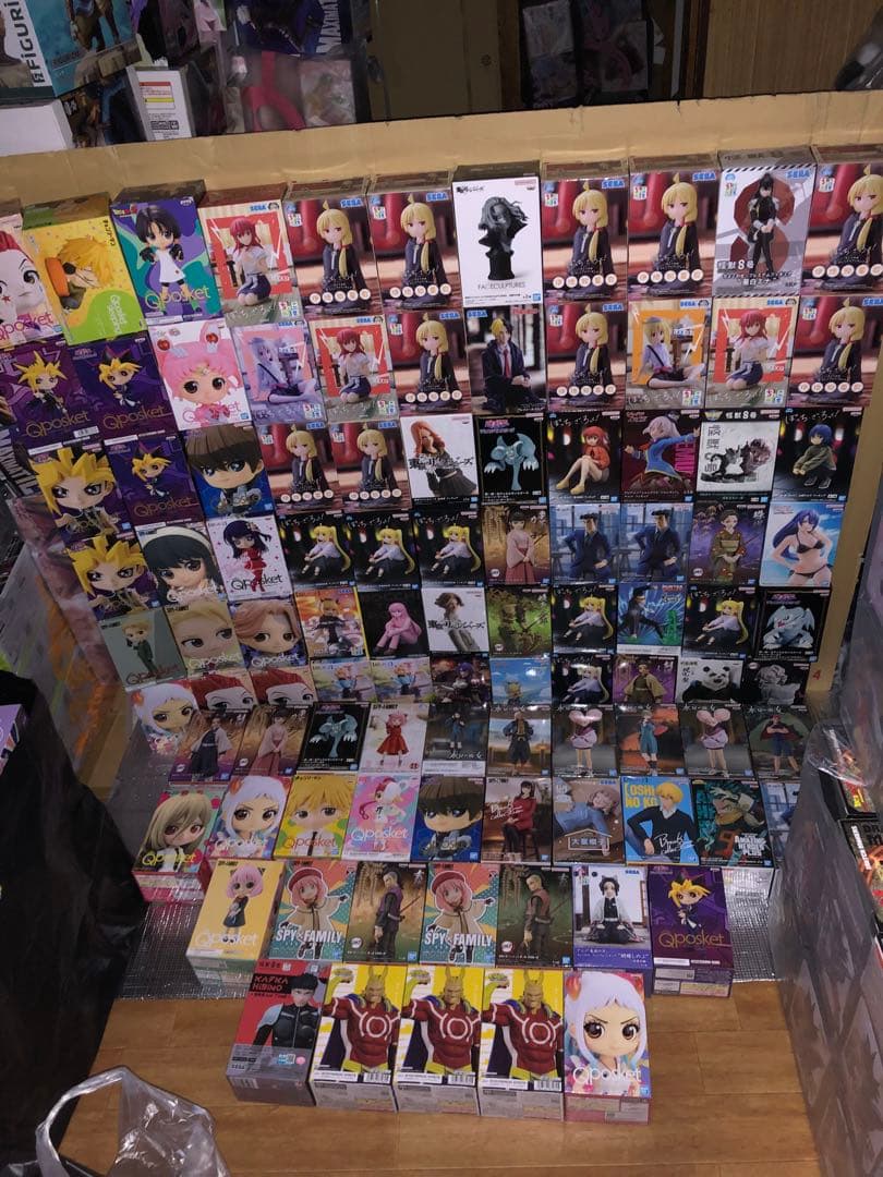 ぼっちざろっく　ヒロアカ　遊戯王　推しの子　スパイファミリー　ワンピース　98個