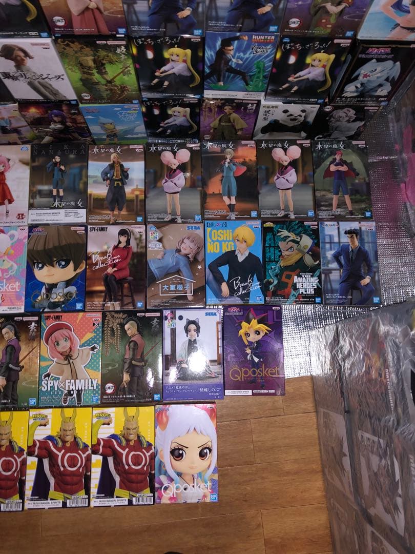 ぼっちざろっく　ヒロアカ　遊戯王　推しの子　スパイファミリー　ワンピース　98個