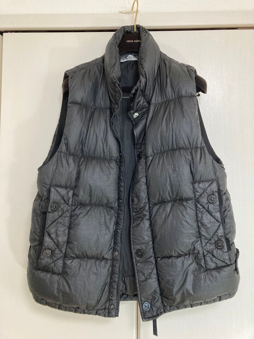 ☆ STONE☆ ダウンベスト　L