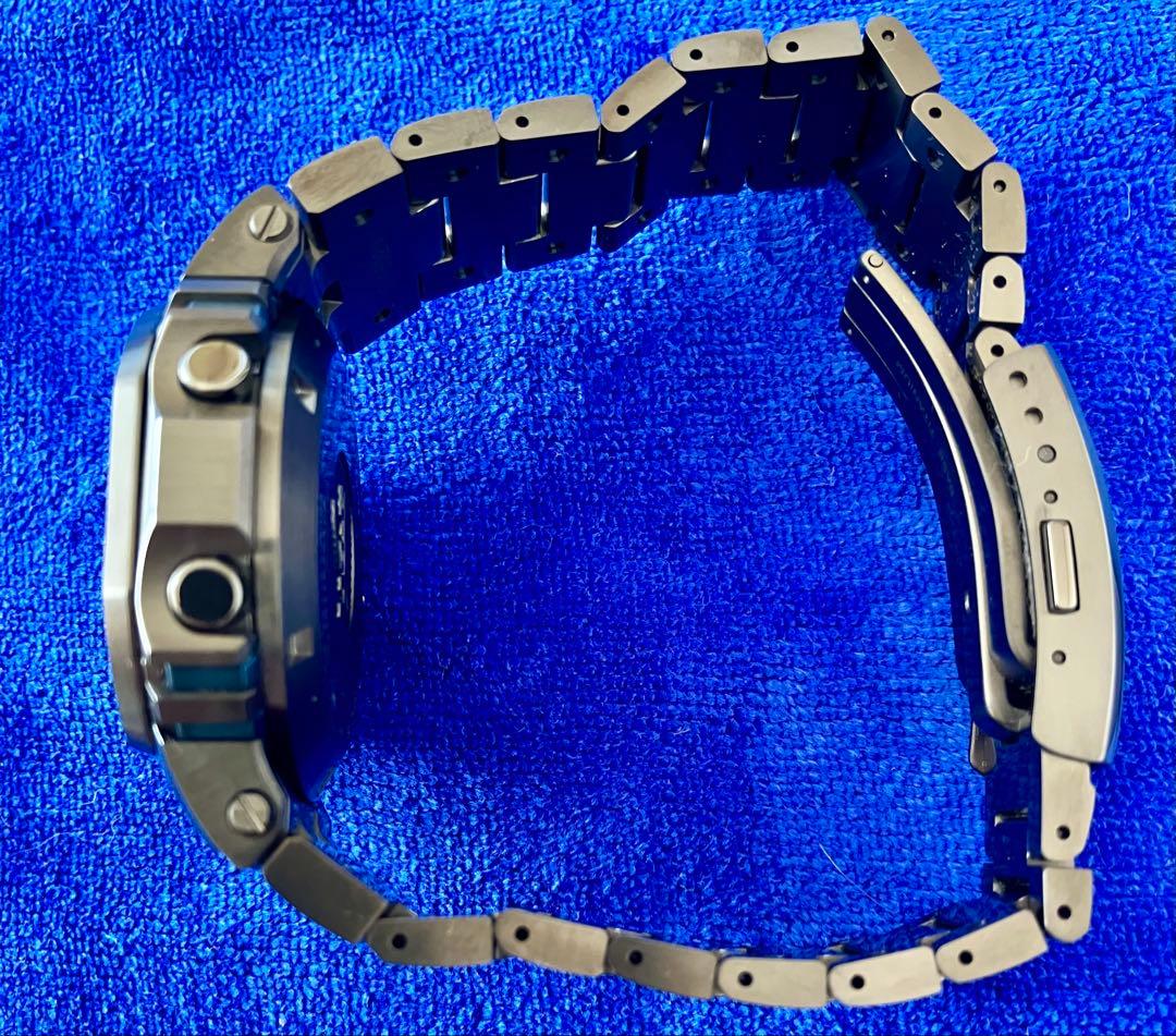 【くら】カシオ G-SHOCK MRG-B5000BA-1JR